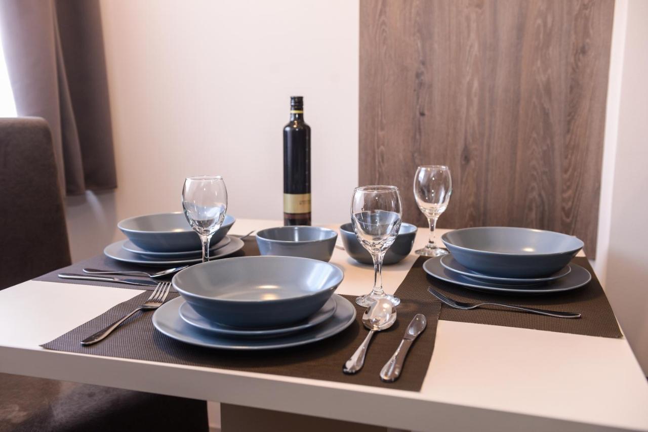 Apartman Milmari Idila โคเปานิก ภายนอก รูปภาพ
