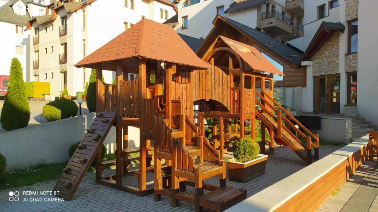 Apartman Milmari Idila โคเปานิก ภายนอก รูปภาพ